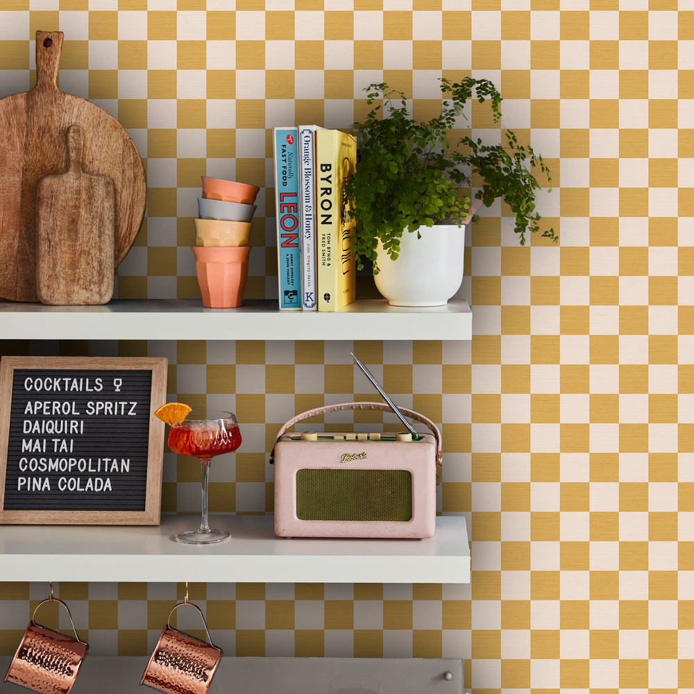 Check Me Out Honey Wallpaper - 122370_ROOMSET_02.jpg