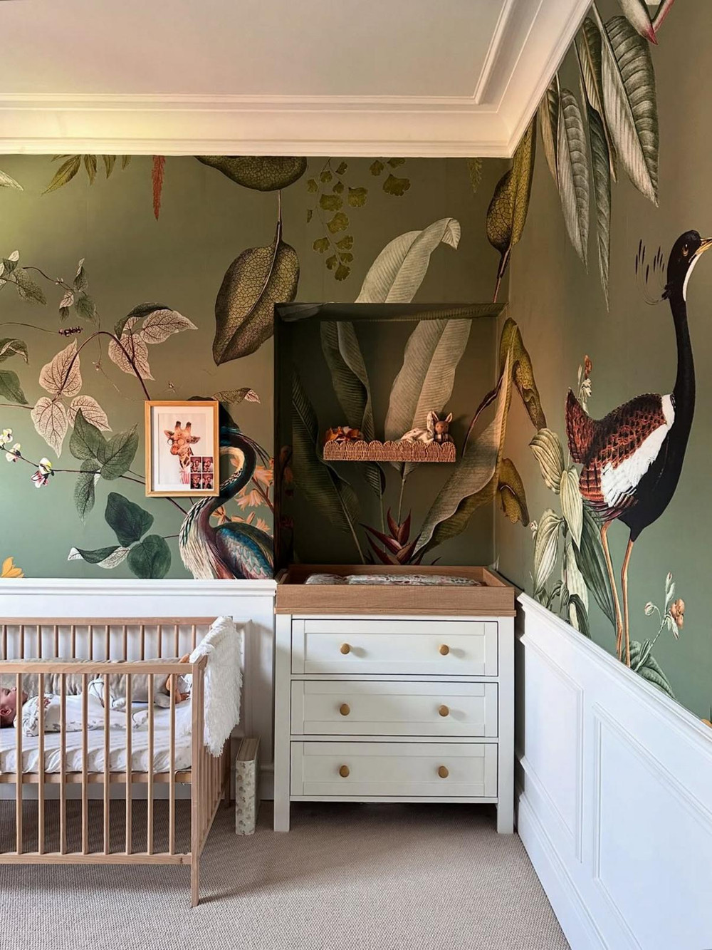 Glasshouse Sage Bespoke Mural - 124740_DETAIL_UGC_@lifeateightysix Glasshouse Sage.jpg