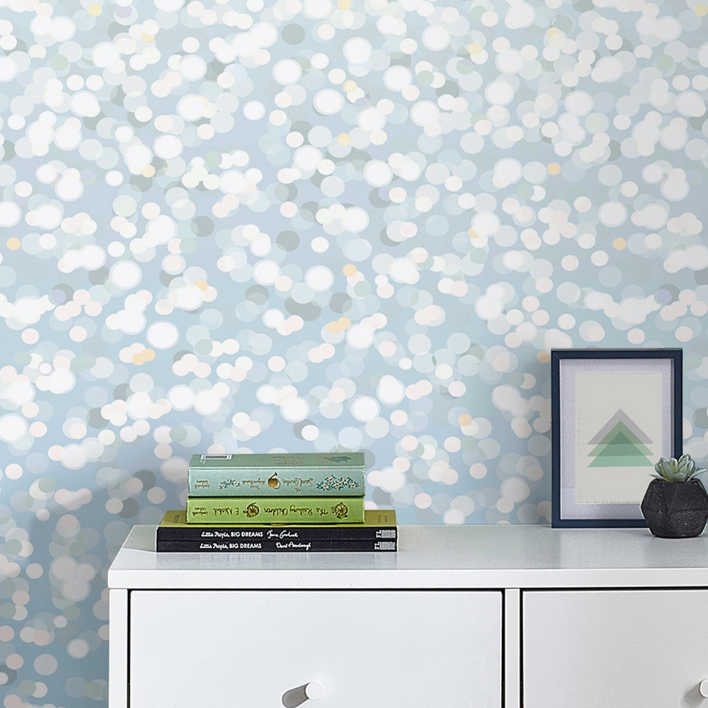 Ombre Spot Mural Ocean - 122894_ROOMSET_OMBRE SPOT OCEAN_01.jpg