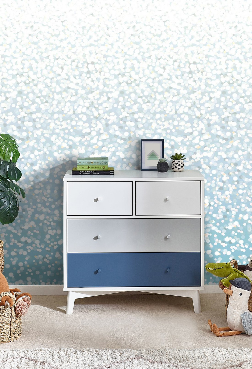 Ombre Spot Mural Ocean - 122894_ROLLSHOT_01.jpg