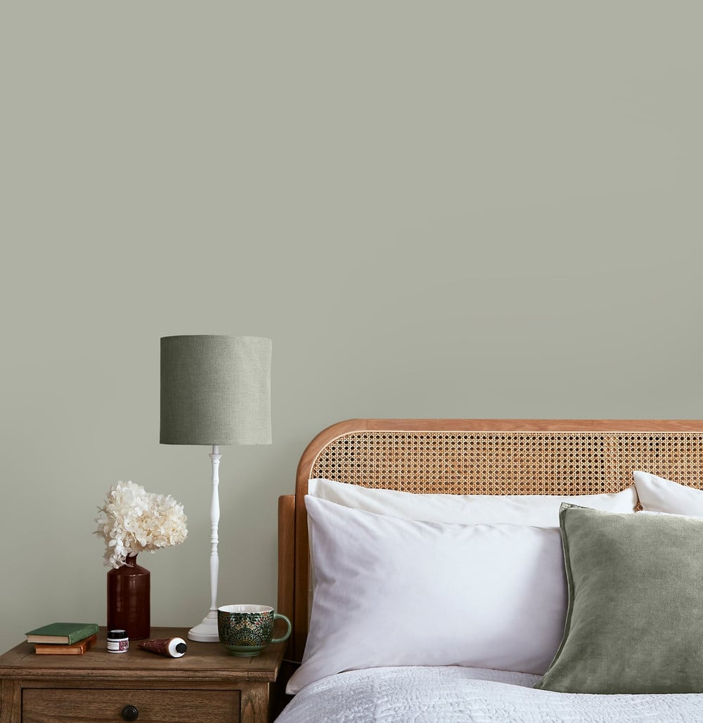 Crumbled Sage Paint by William Morris At Home Crumbled Sage Paint by William Morris At Home