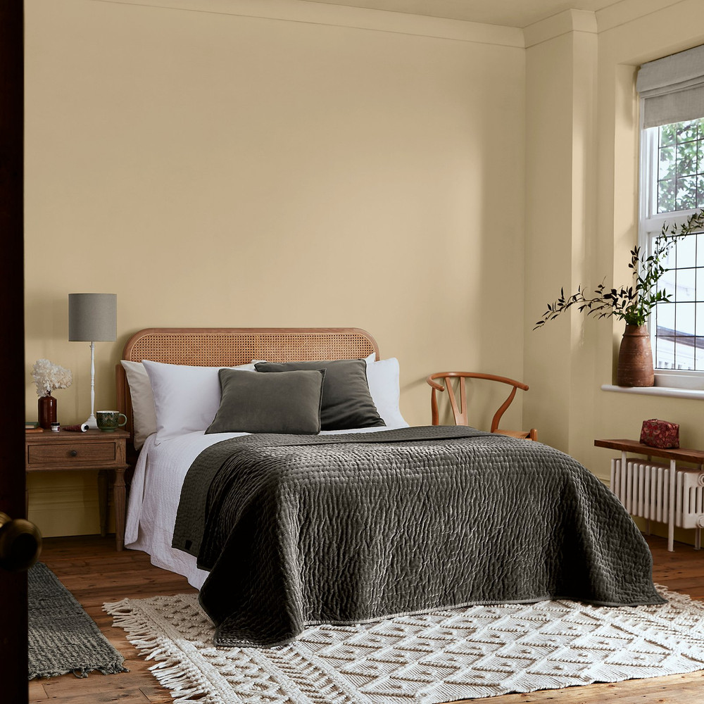 William Morris At Home Golden Linseed Paint - 124282_ROOMSET_GOLDEN LINSEED_01.jpg