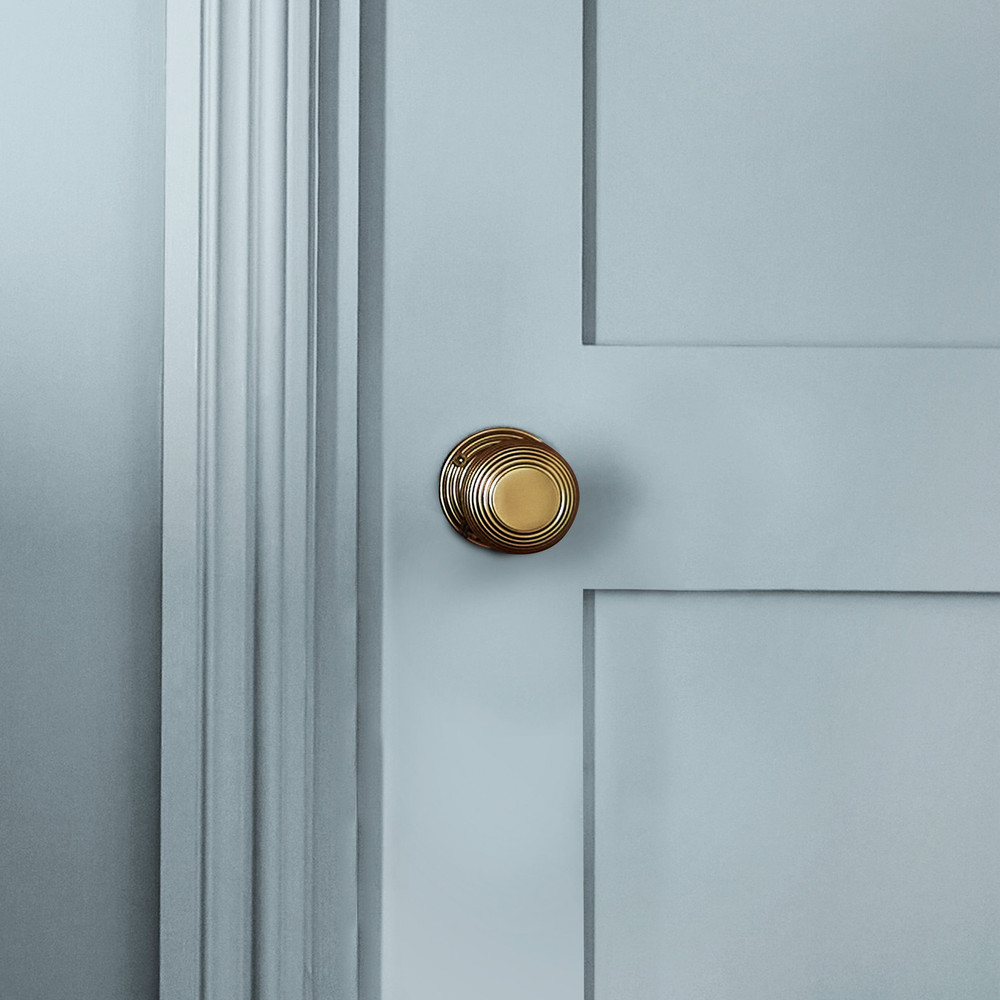 William Morris At Home Water House Paint - 124300_DETAIL_WATER HOUSE_01.jpg