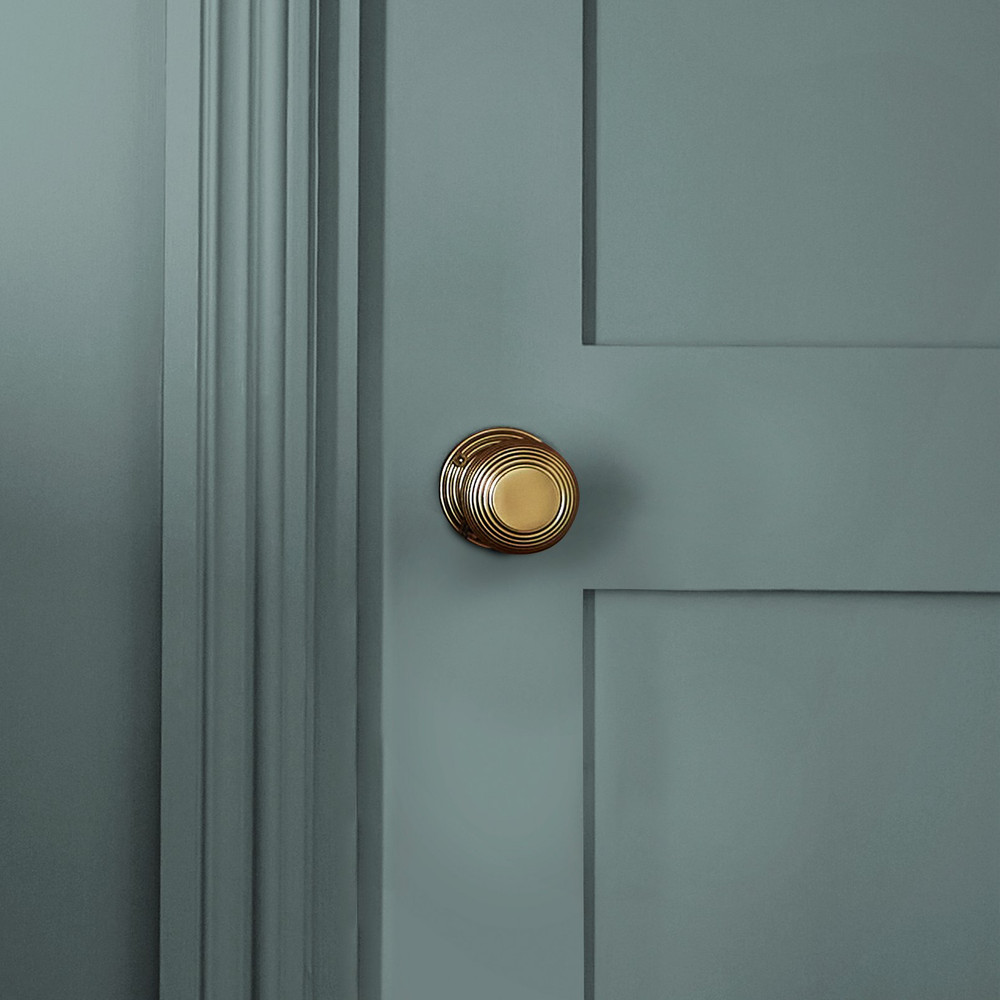 William Morris At Home Cask Blue Paint - 124306_DETAIL_CASK BLUE_01.jpg