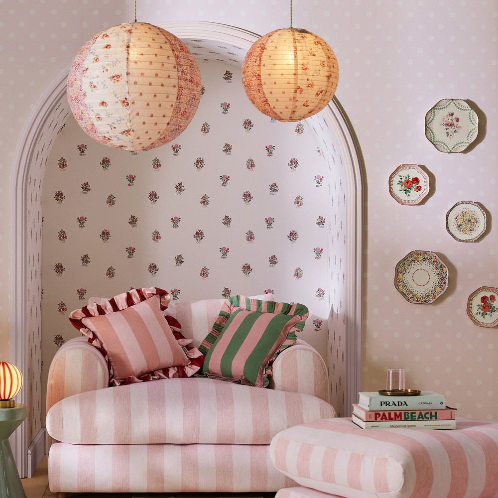 Cath Kidston Kingdom Posey Rose Wallpaper - 125530_ROOMSET_KINGDOM POSEY ROSE_01.jpg