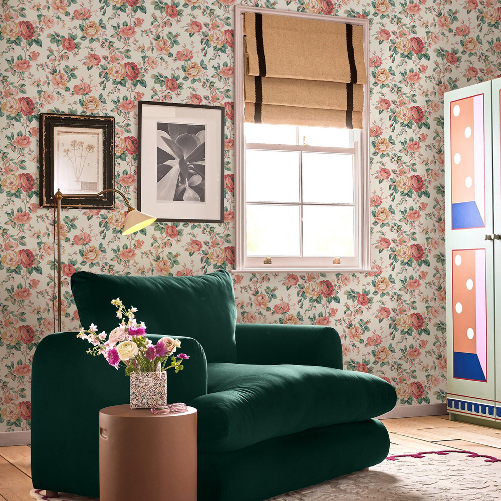 Cath Kidston Garden Rose Autumn Wallpaper - 125501_ROOMSET_GARDEN ROSE AUTUMN_01.jpg