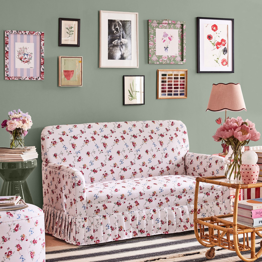 Cath Kidston Bunches Of Charm Paint - 128106_ROOMSET_BUNCHES OF CHARM_01.jpg