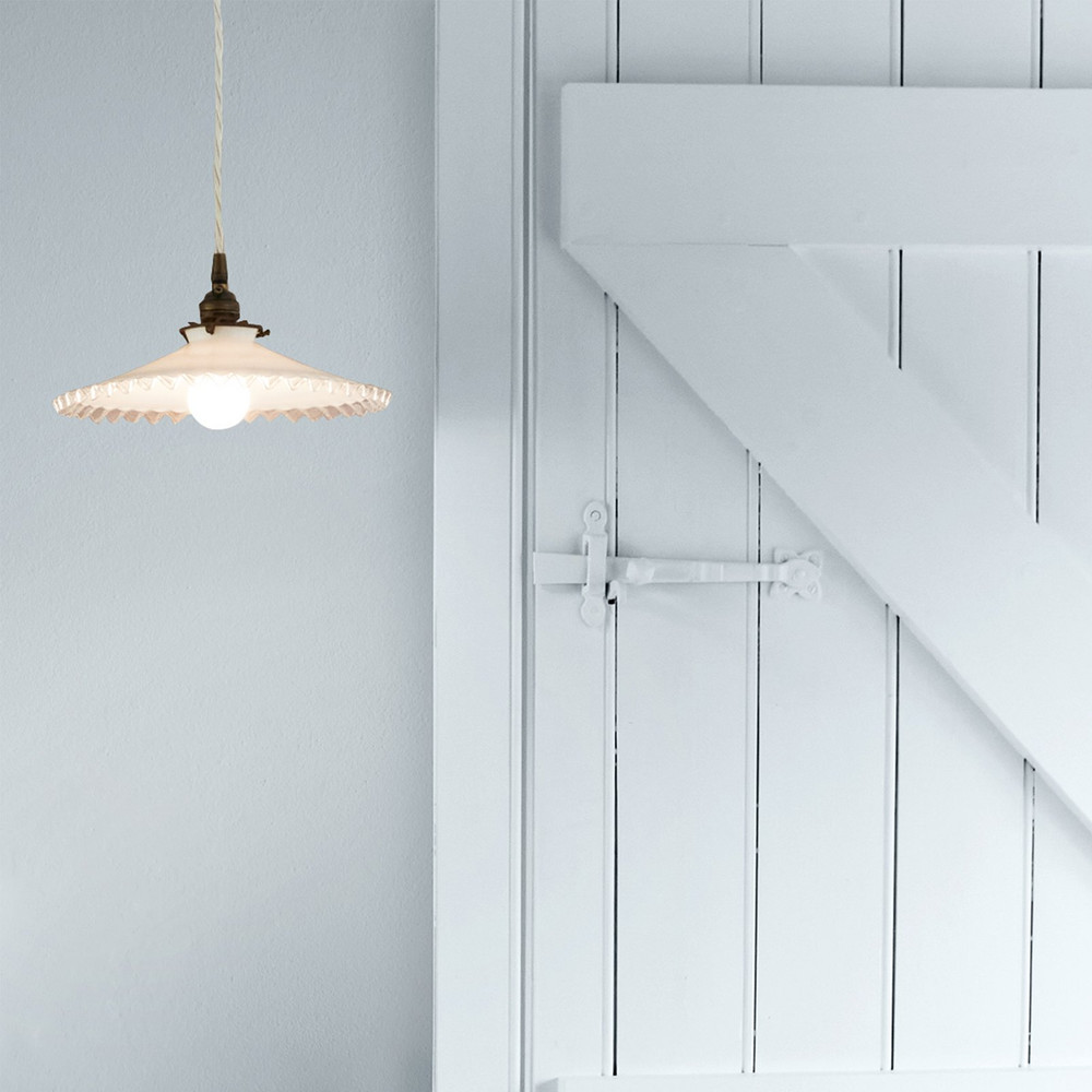 Shabby Wonderland Paint - 128864_DETAIL_SHABBY WONDERLAND_02.jpg