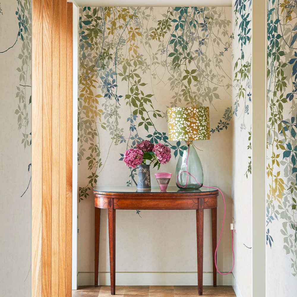 Virginia Creeper Spring Bespoke Mural - 130006_ROOMSET_VIRGINIA CREEPER SPRING_01.jpg