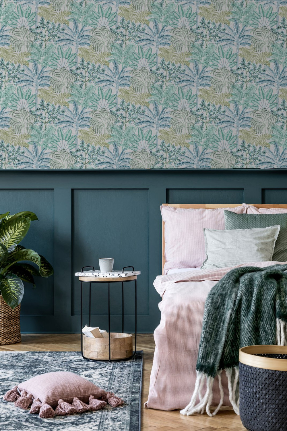 Intrigue Aqua Wallpaper - Intrigue Aqua Roomset.jpg