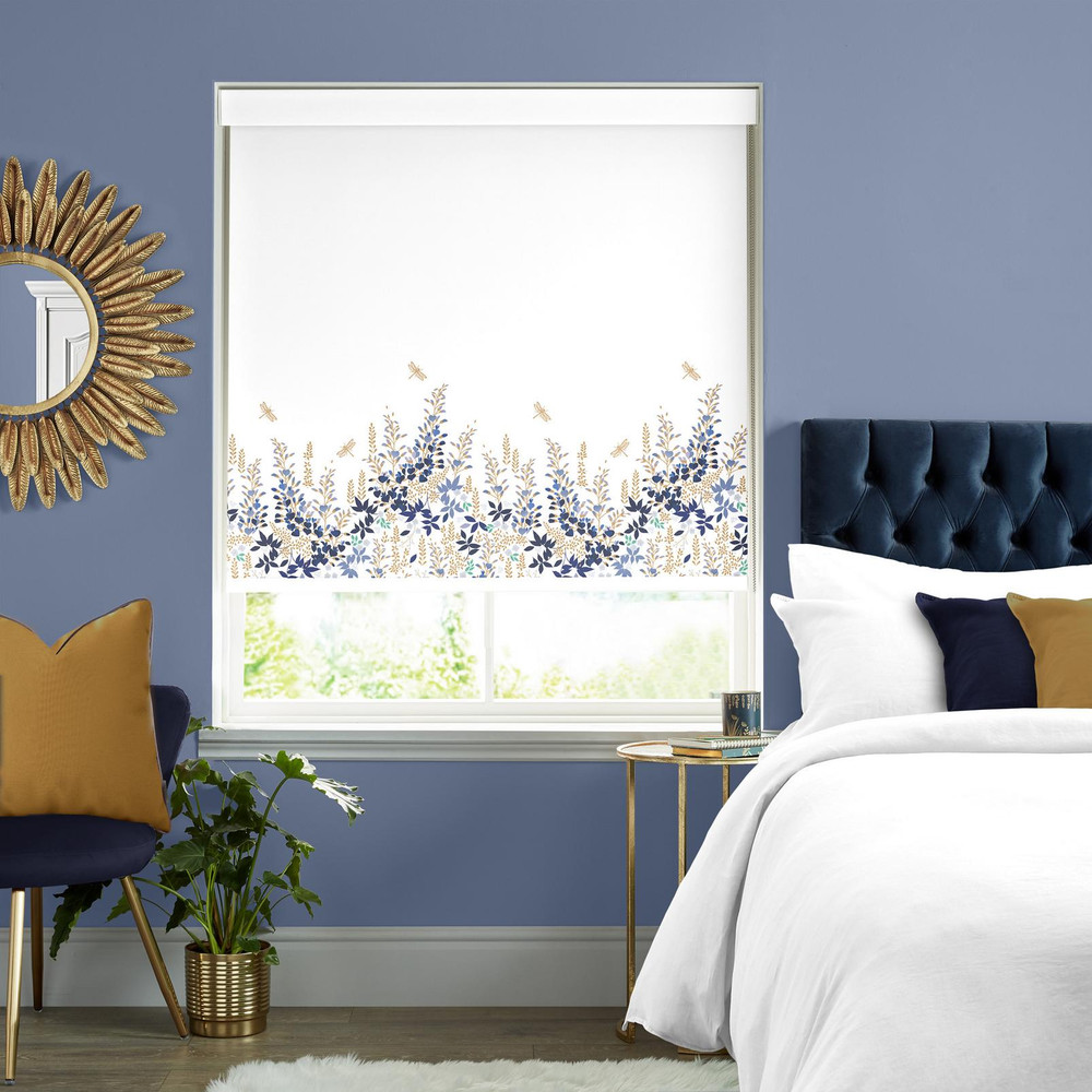 Wisteria White Roller Blind by Sara Miller - 131167rol_ROOMSET_01.jpg