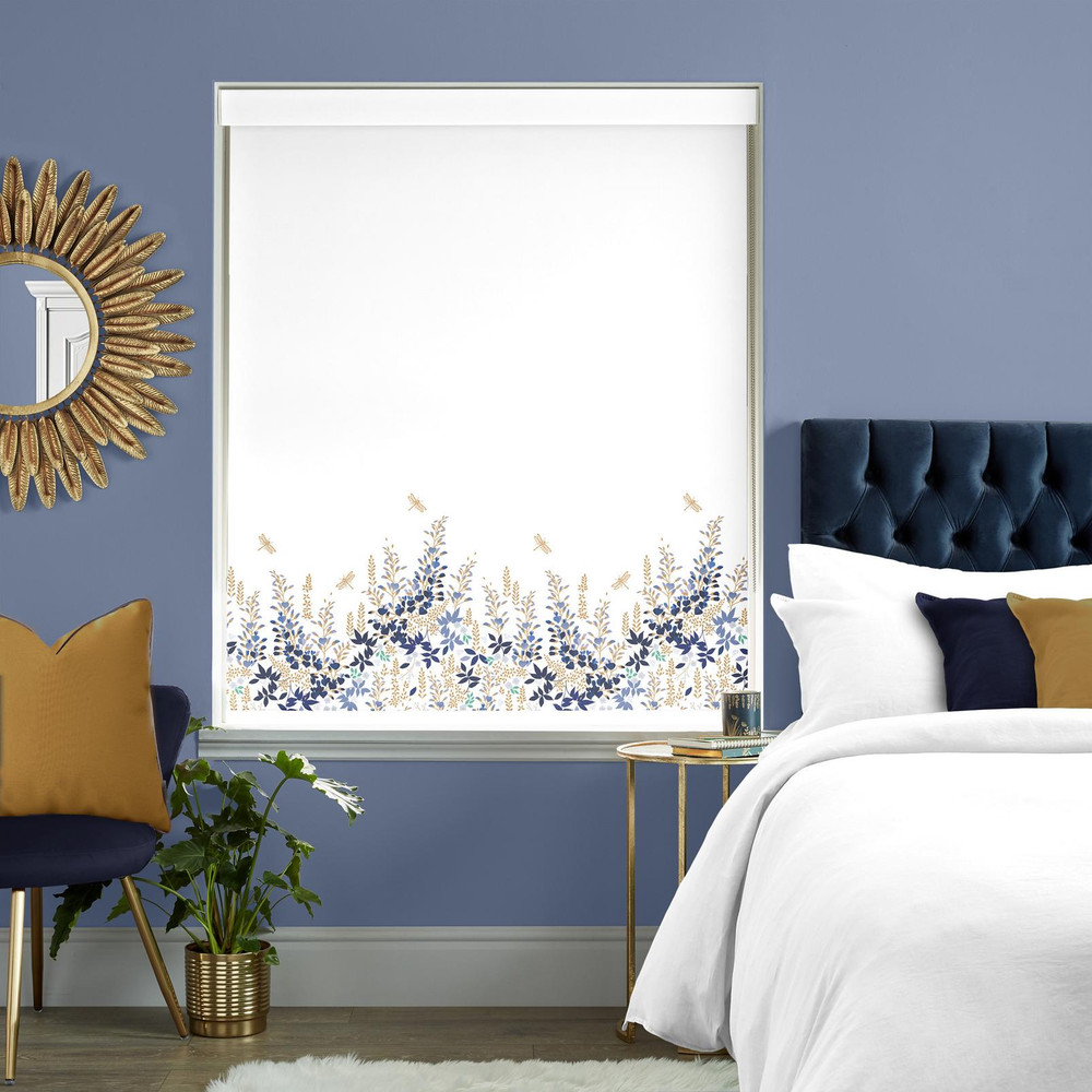 Wisteria White Roller Blind by Sara Miller - 131167rol_ROOMSET_02.jpg