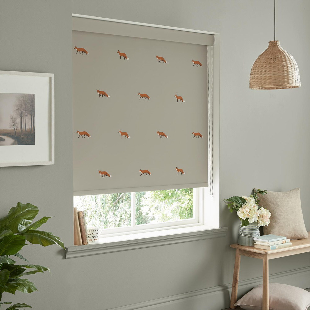 Foxes Soft Linen Roller Blind by Sophie Allport - 131216rol_ROOMSET_02.jpg
