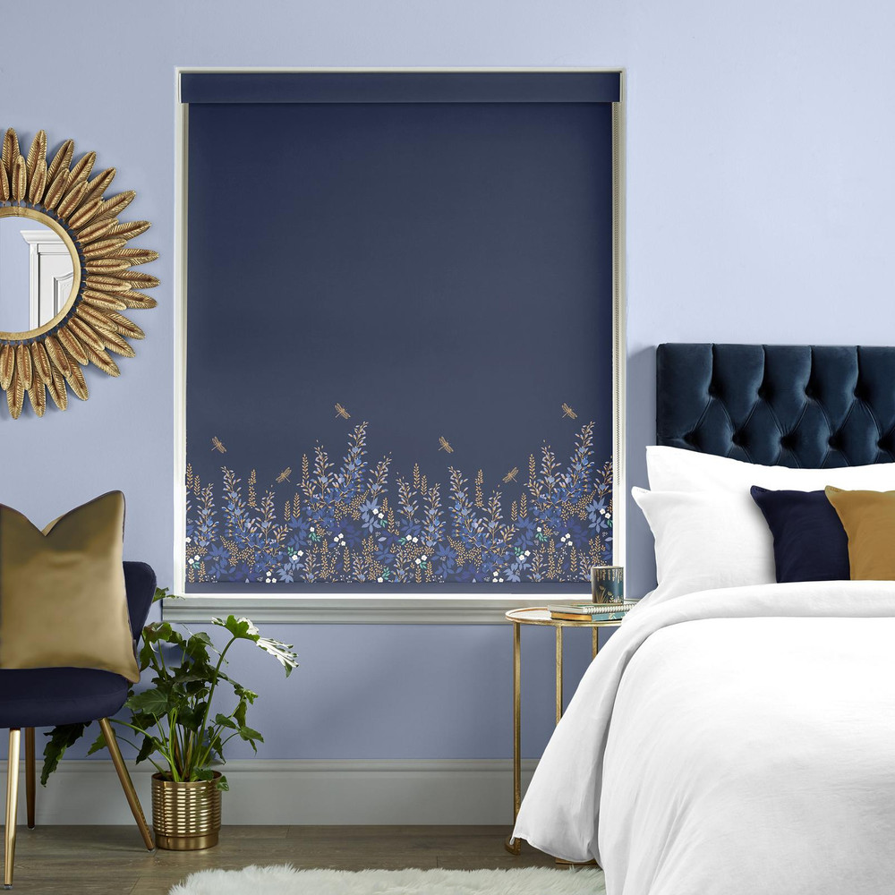 Wisteria Navy Roller Blind by Sara Miller - 131163rol_ROOMSET_02.jpg