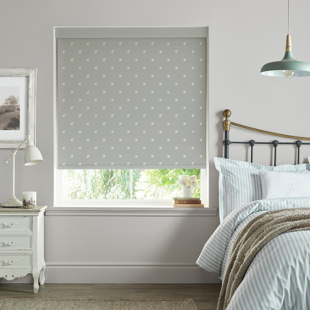 Hearts Grey Roller Blind by Sophie Allport - 130787rol_ROOMSET_01.jpg