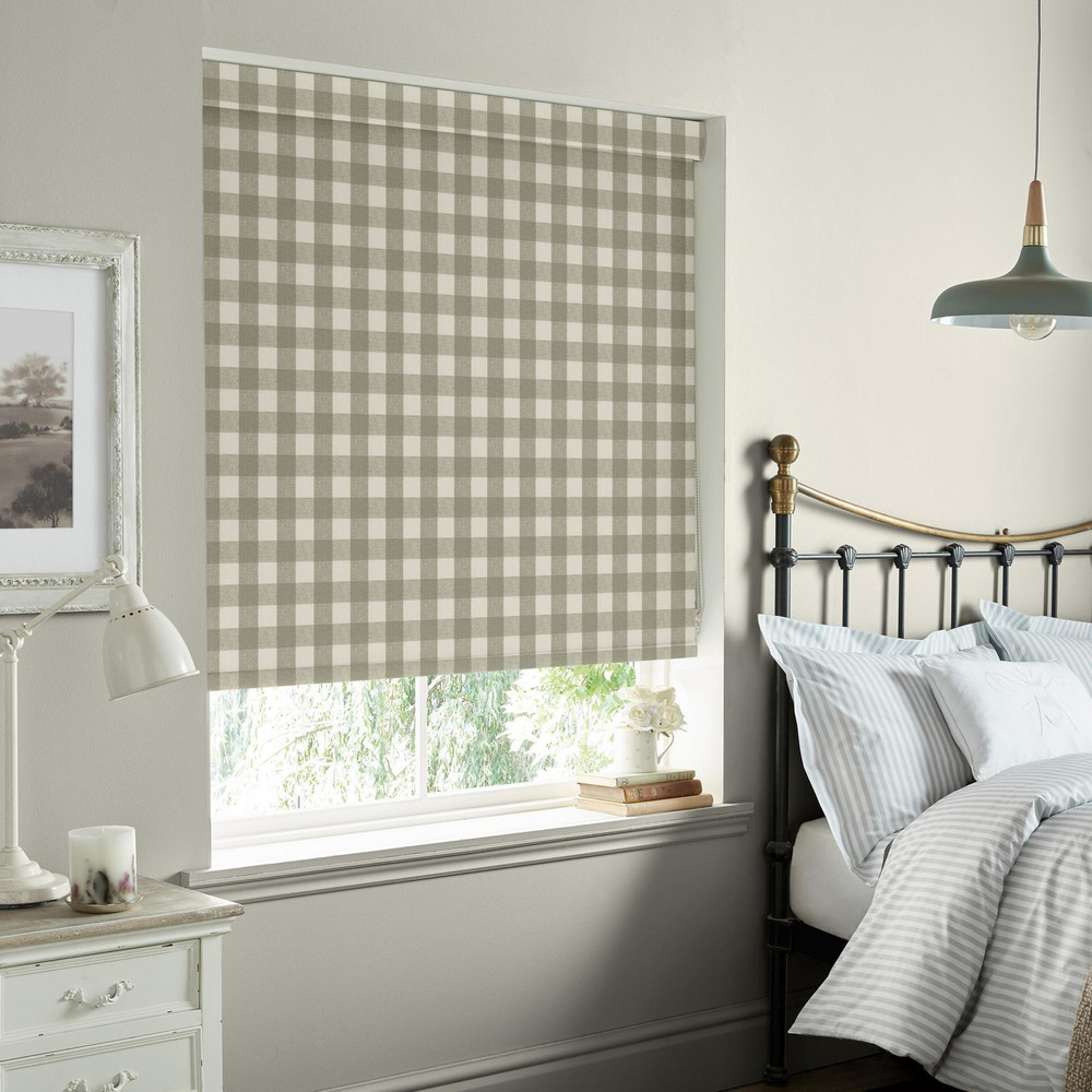 Gingham Warm Stone Roller Blind by Sophie Allport - 130763rol_ROOMSET_02.jpg