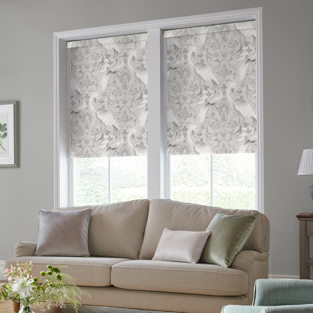 Tregaron Silver Roller Blind - 130729rol_ROOMSET_02.jpg