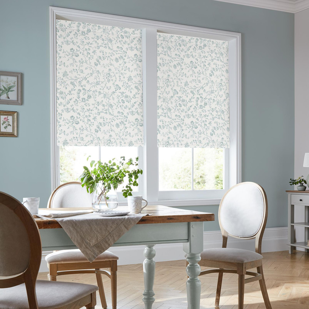 Aria Eucalyptus Roller Blind - 130661rol_ROOMSET_02.jpg