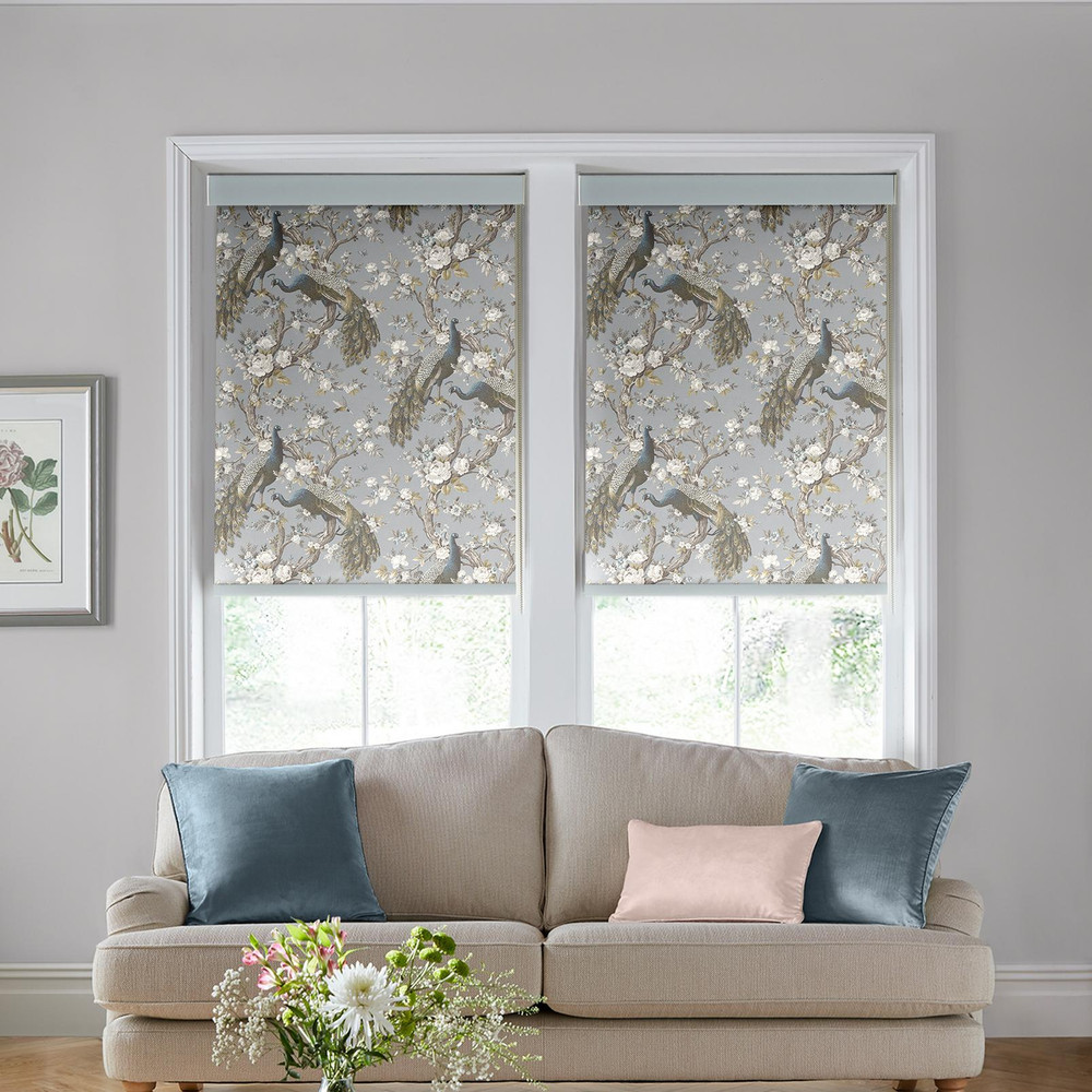 Belvedere Chalk Blue Roller Blind - 130731rol_ROOMSET_01.jpg