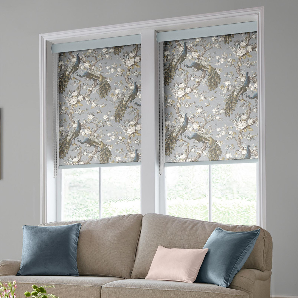Belvedere Chalk Blue Roller Blind - 130731rol_ROOMSET_02.jpg