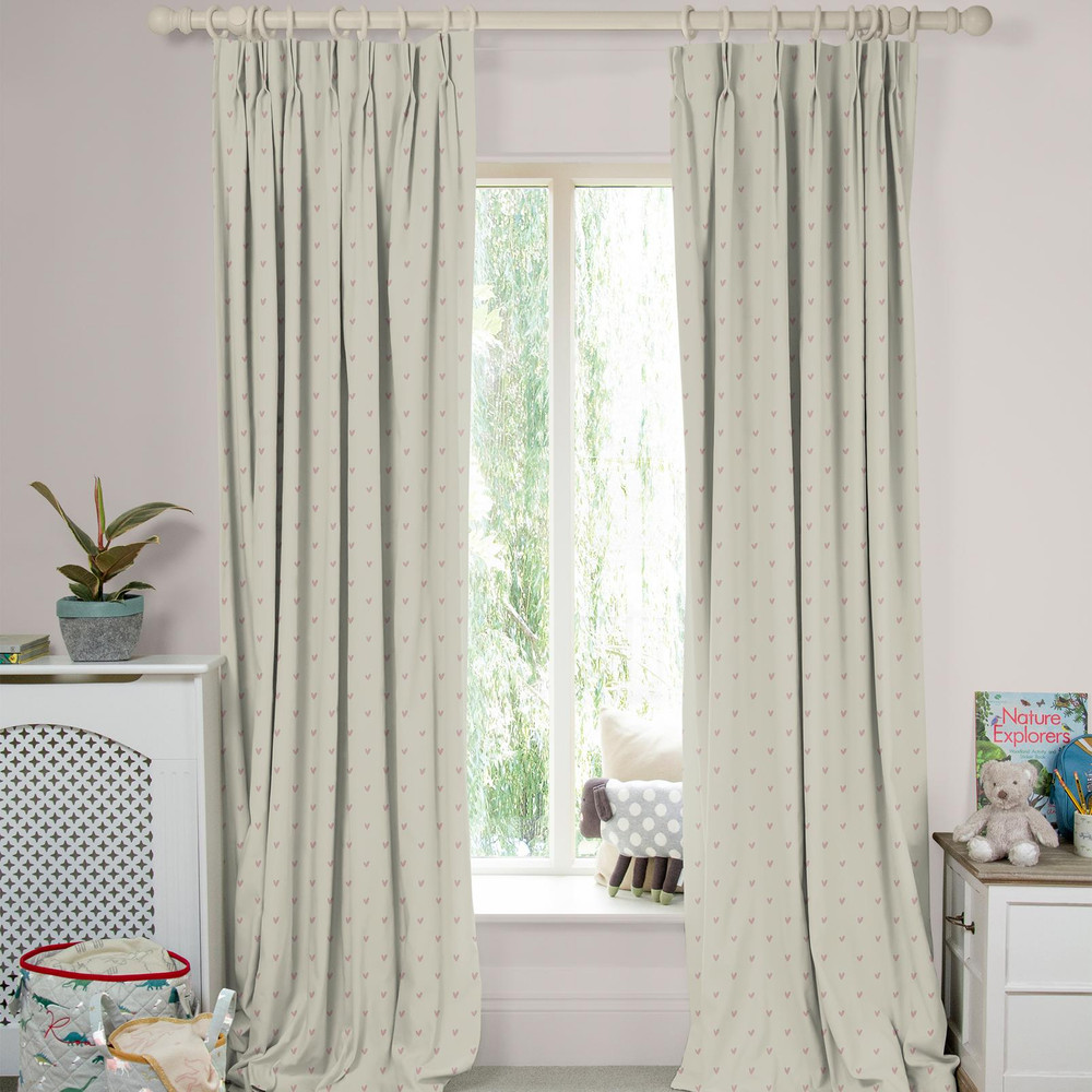 Hearts Blush Curtains by Sophie Allport - 130776cur_ROOMSET_01.jpg
