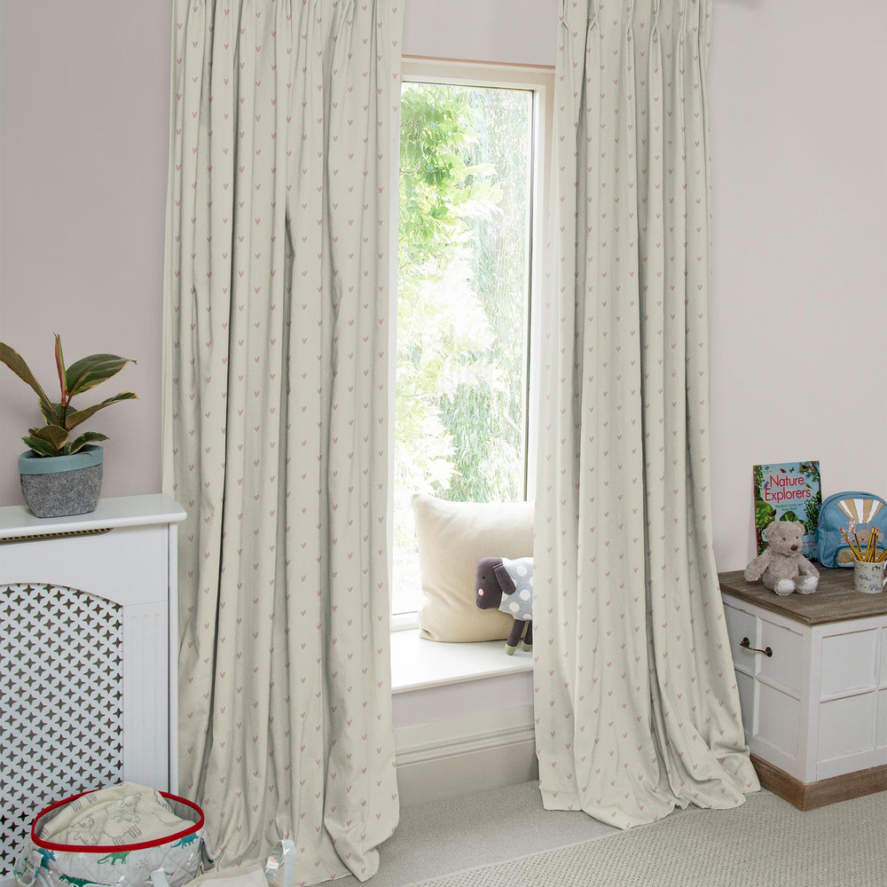 Hearts Blush Curtains by Sophie Allport - 130776cur_ROOMSET_02.jpg