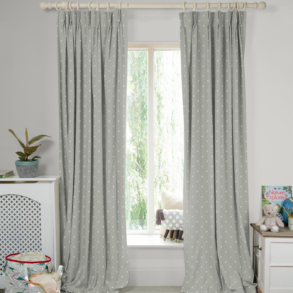 Hearts Grey Curtains by Sophie Allport - 130784cur_ROOMSET_01.jpg