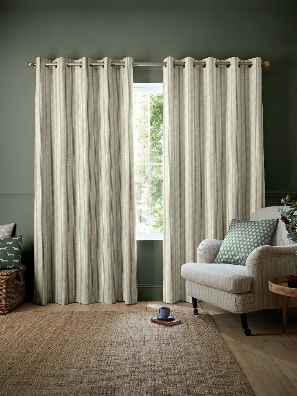 George Stripe Print Fern Curtains - 131042cur_ROOMSET_01.jpg