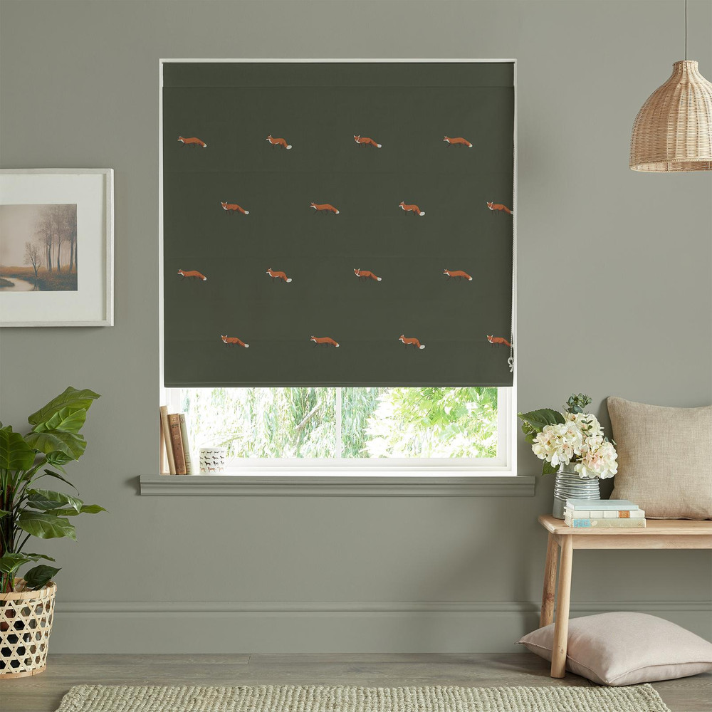 Foxes Forest Green Roman Blind by Sophie Allport - 131209rom_ROOMSET_01.jpg