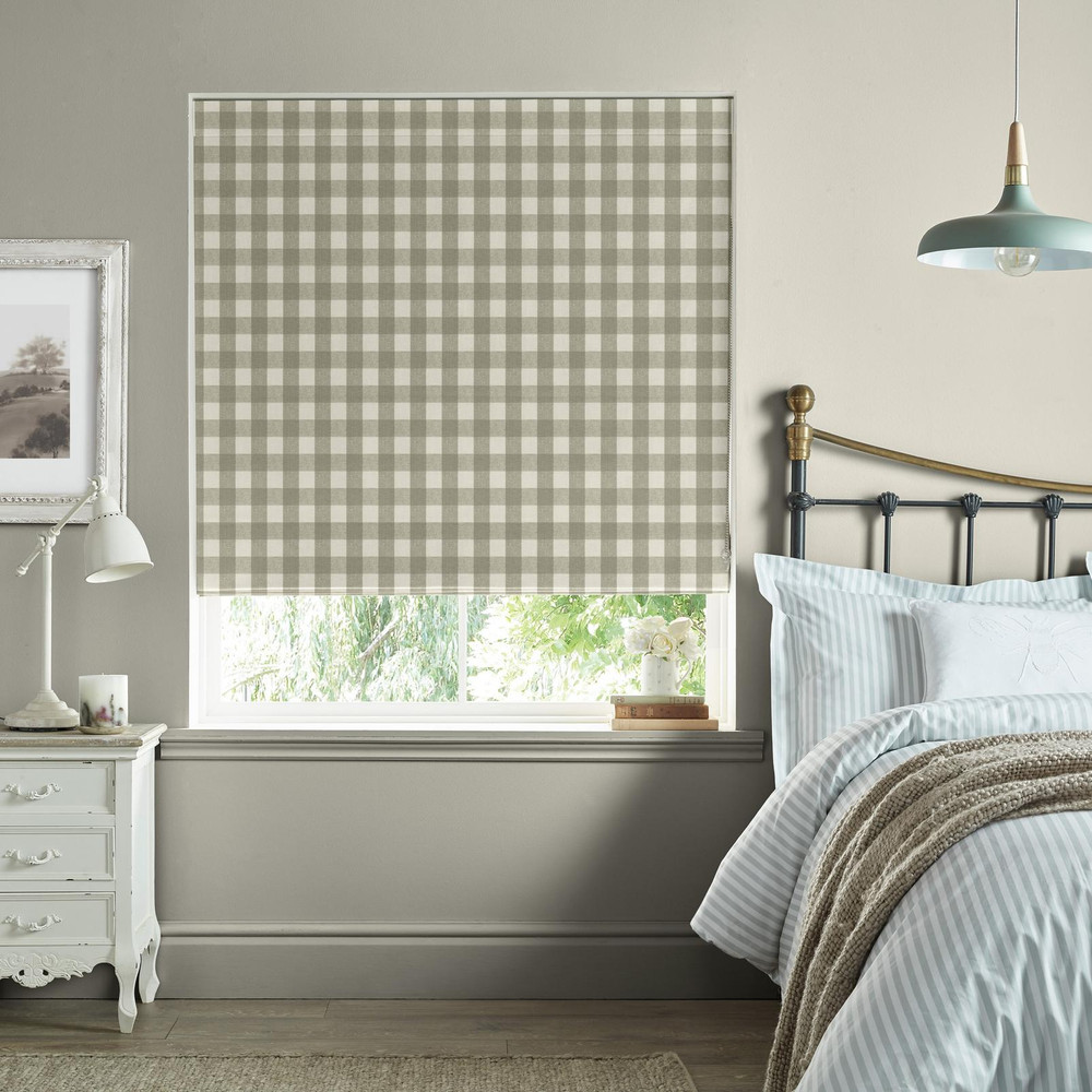 Gingham Warm Stone Roman Blind by Sophie Allport - 131218rom_ROOMSET_01.jpg
