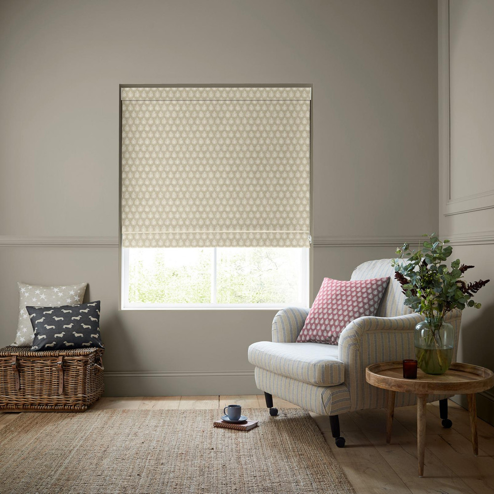 Jaipur Linen Roman Blind by Emily Bond - 131060rom_ROOMSET_01.jpg