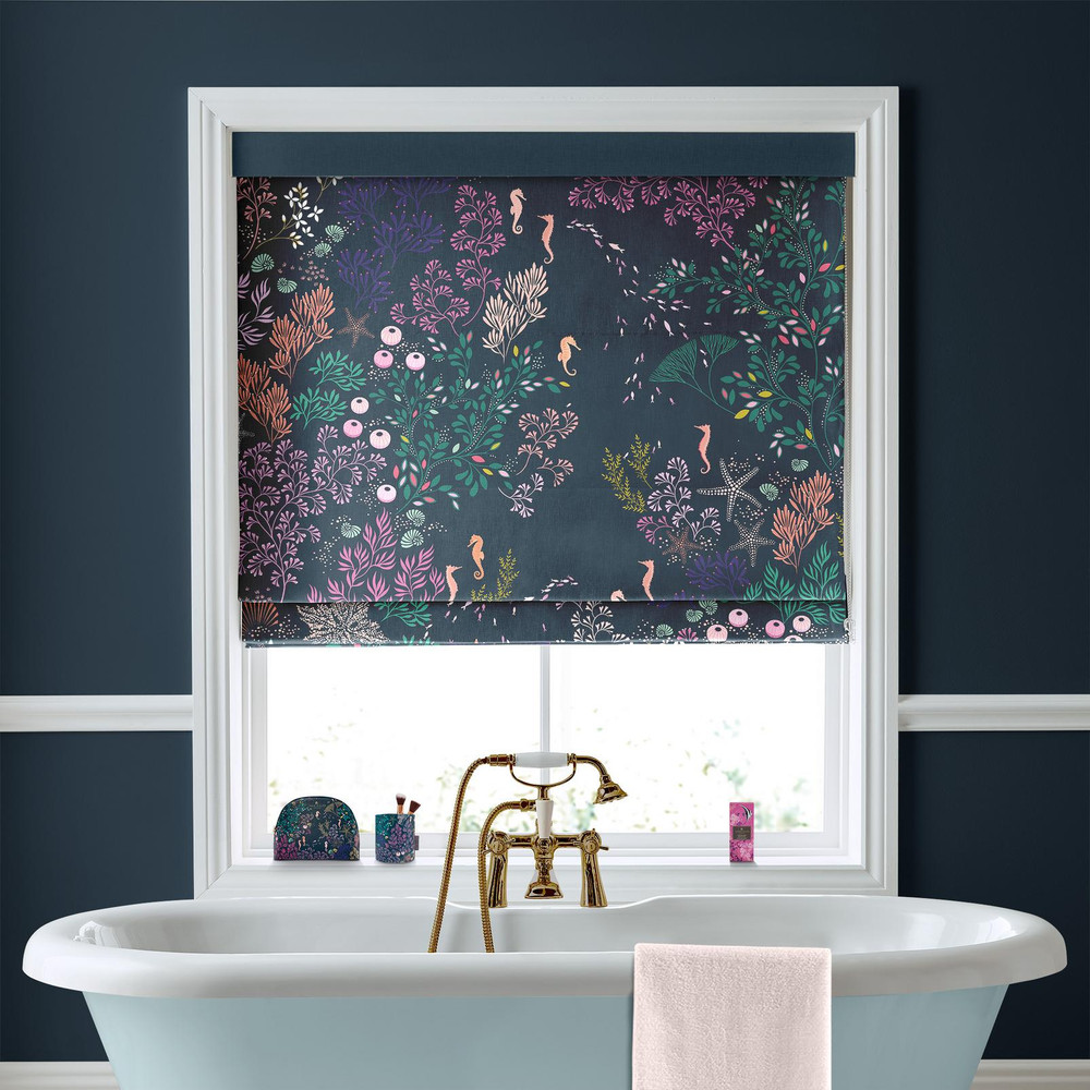 Underwater Midnight Roman Blind - 131156rom_ROOMSET_01.jpg