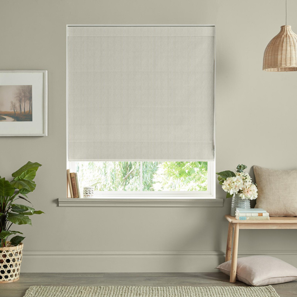 Stamford Stripe Natural Roman Blinds by Sophie Allport - 130801rom_ROOMSET_01.jpg