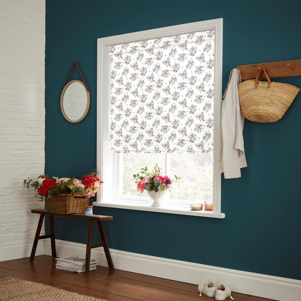 Clifton Floral Cream Roman Blind - 130938rom_ROOMSET_02.jpg