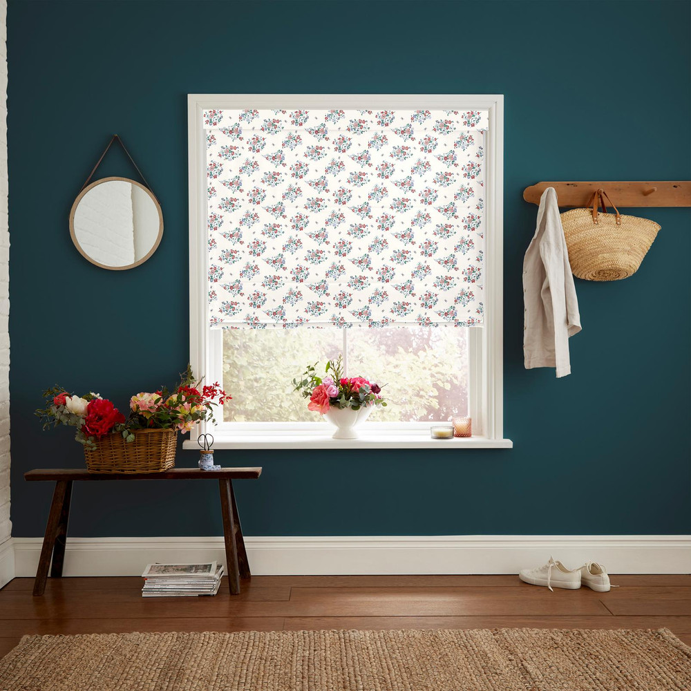 Clifton Floral Cream Roman Blind - 130938rom_ROOMSET_01.jpg