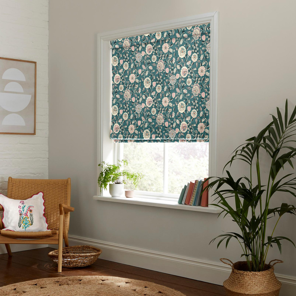 Strawberry Gardens Teal Roman Blind - 131002rom_ROOMSET_02.jpg