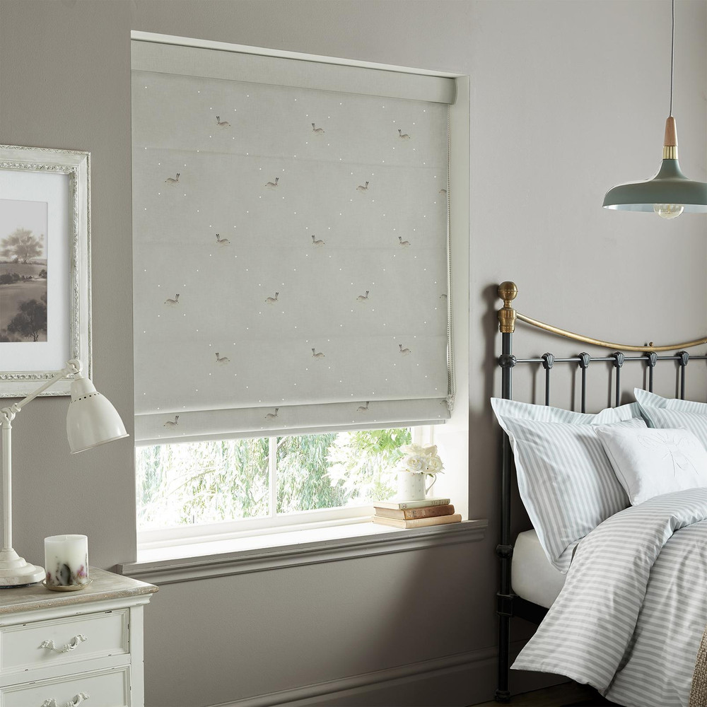 Hare Dove Roman Blinds by Sophie Allport - 130764rom_ROOMSET_02.jpg