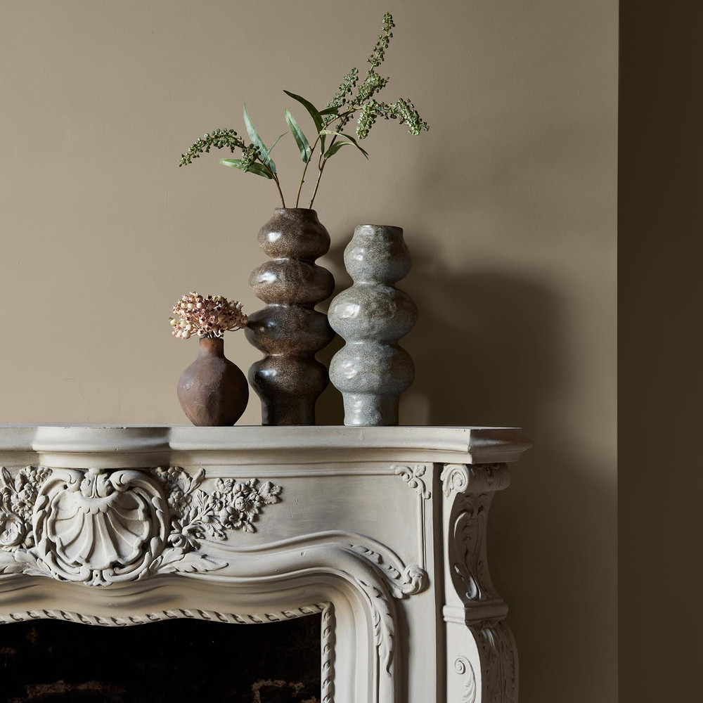 Abigail Ahern Dusk Falls Paint - 131471_DETAIL_DUSK FALLS_04.jpg