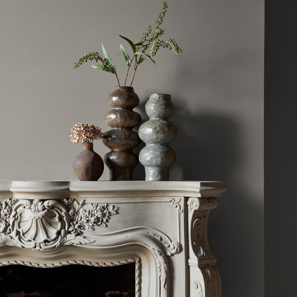 Abigail Ahern Loch Reeds Paint - 131479_DETAIL_LOCH REEDS_03.jpg