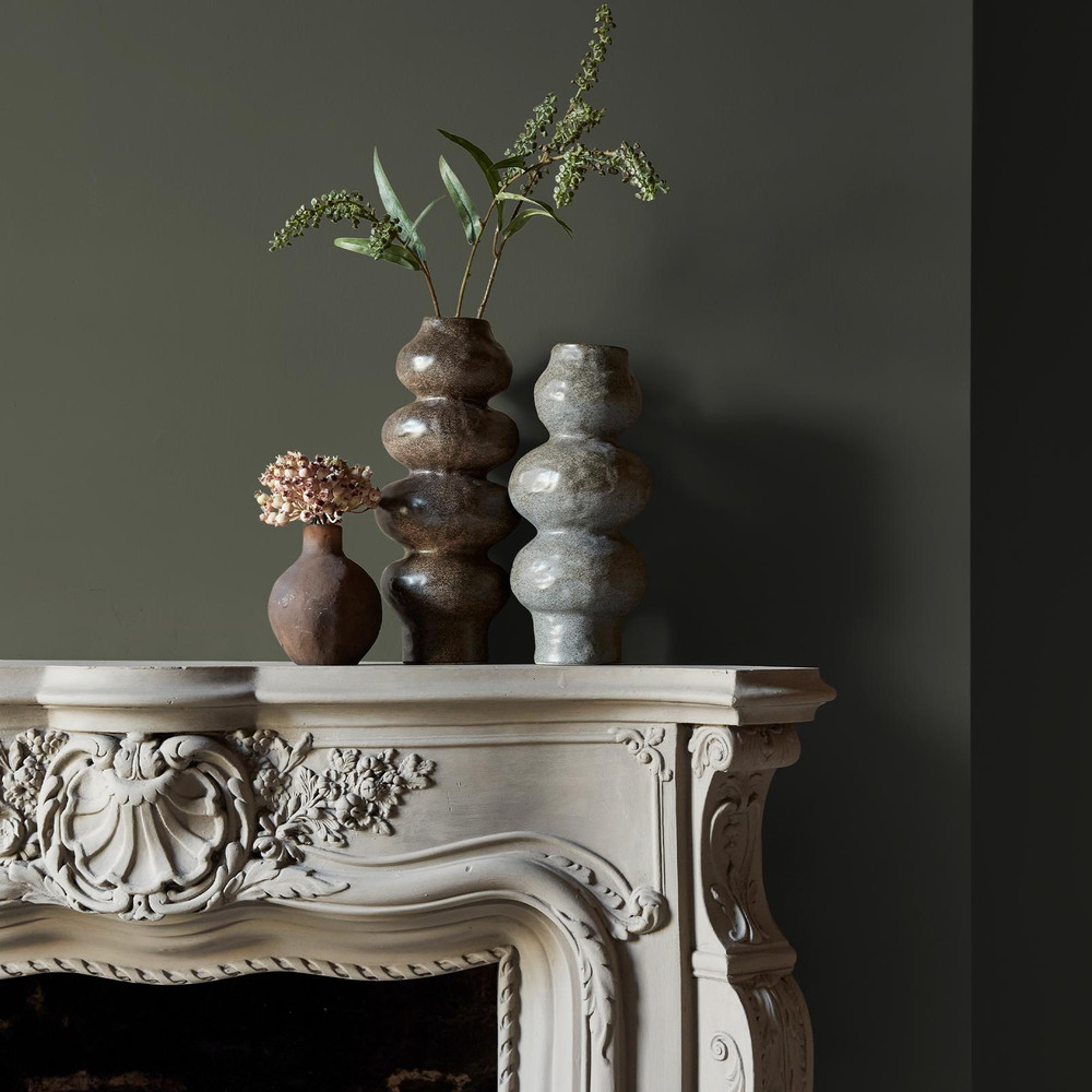 Abigail Ahern Desert Saltbush Paint - 131458_DETAIL_DESERT SALTBUSH_03.jpg