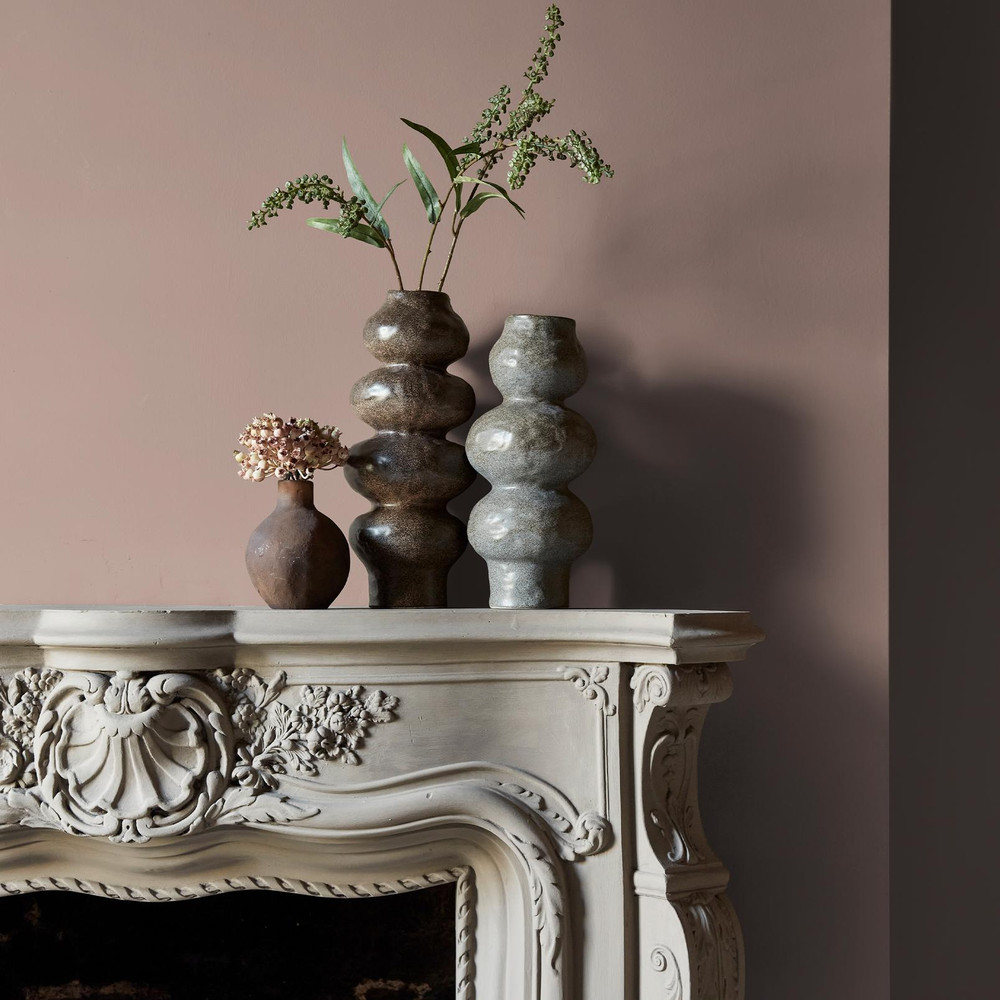 Abigail Ahern Monterey Blush Paint - 131477_DETAIL_MONTEREY BLUSH_03.jpg
