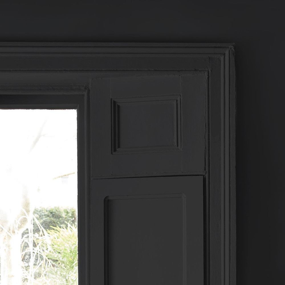 Abigail Ahern Beekman Black Paint - 131454_DETAIL_BEEKMAN BLACK_06.jpg