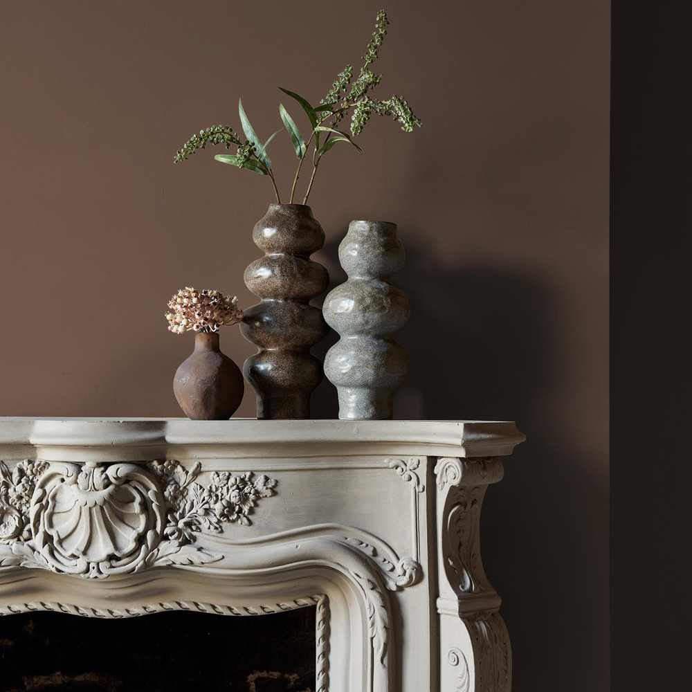 Abigail Ahern Oaken Cask Paint - 131466_DETAIL_OAKEN CAST_04.jpg