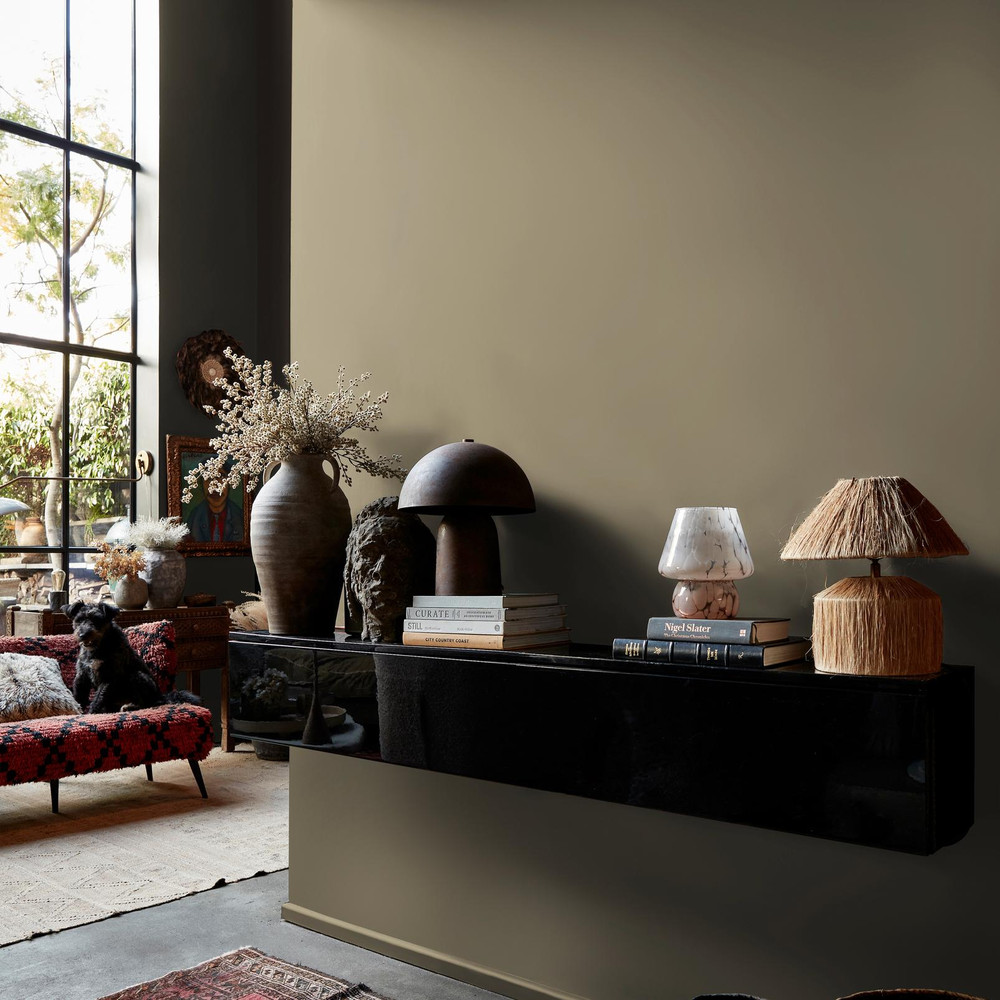 Abigail Ahern Moody Sage Paint - 131464_ROOMSET_MOODY SAGE_01.jpg