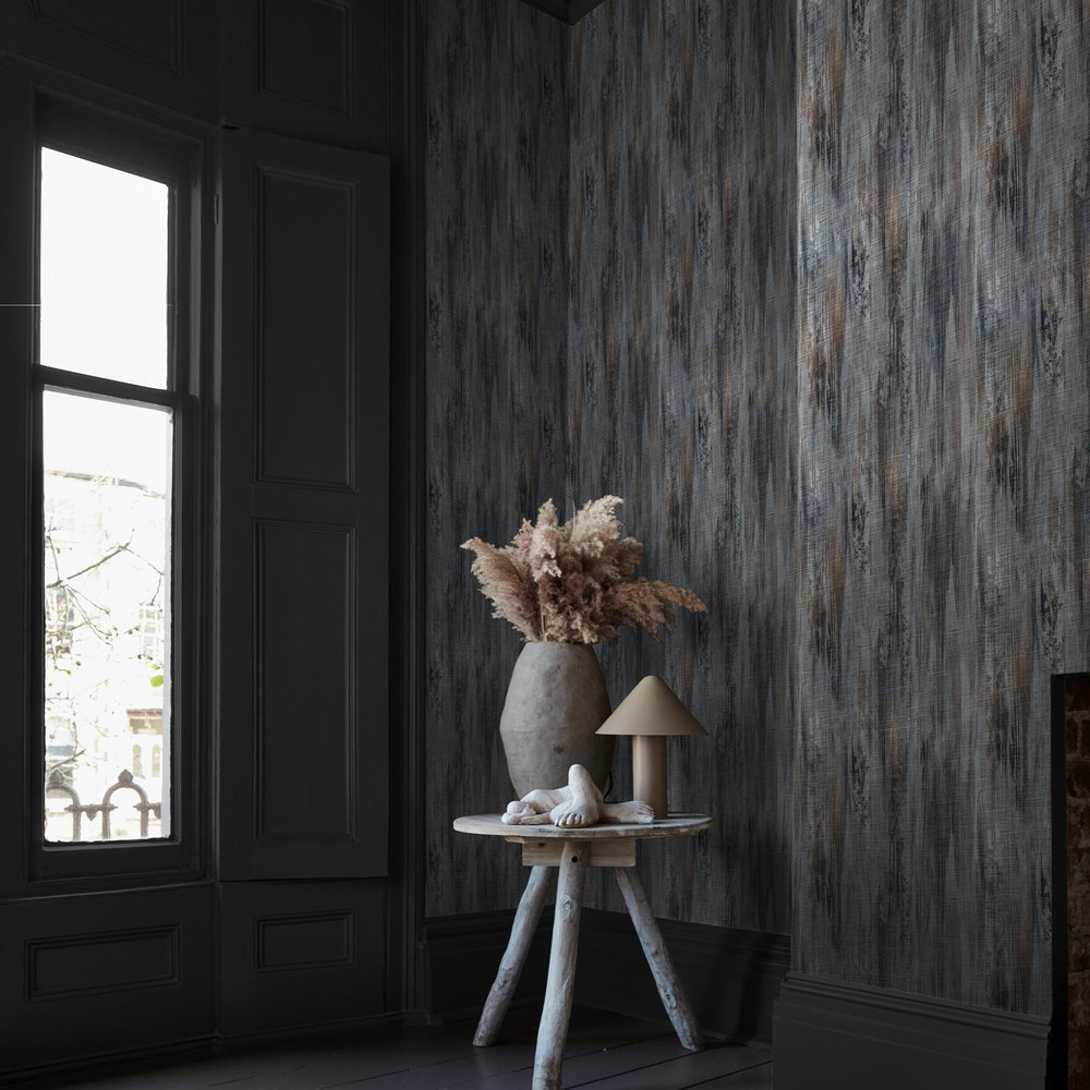 Abigail Ahern Wanderlust Ink Wallpaper - 140105_ROOMSET_WANDERLUST INK SHEEN_02.jpg