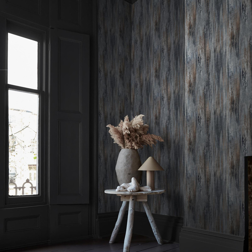 Abigail Ahern Wanderlust Ink Wallpaper - 140105_ROOMSET_WANDERLUST INK SHEEN_02.jpg