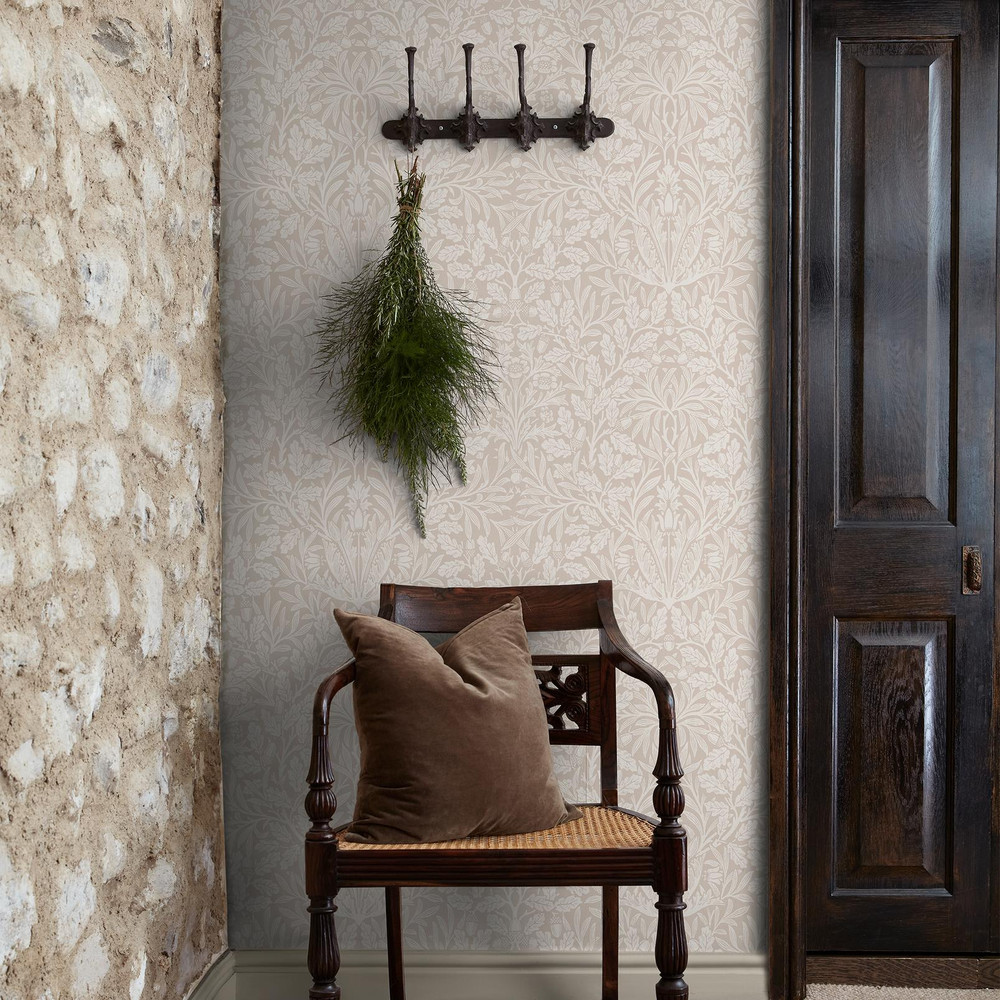 Acorn Hessian Wallpaper - 140491_ROOMSET_ACORN HESSIAN_01.jpg
