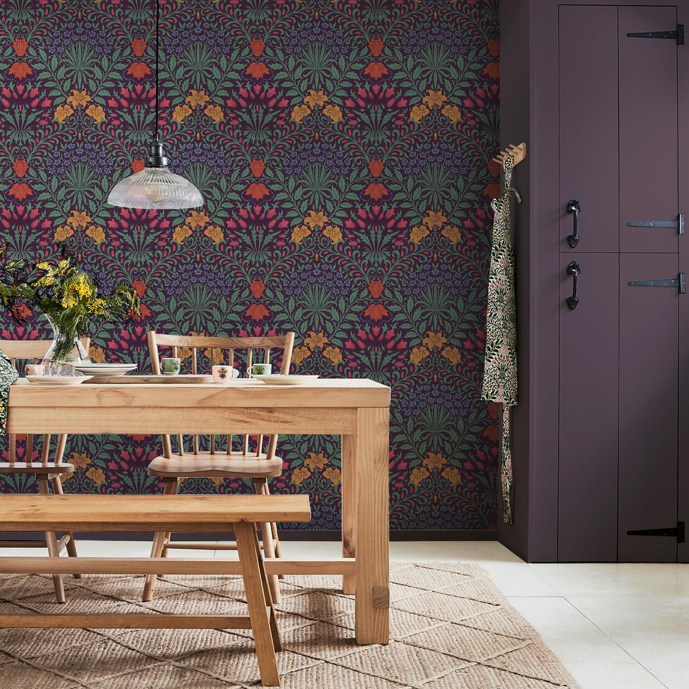 Garden Dewberry Wallpaper - 140498_ROOMSET_GARDEN DEWBERRY_01.jpg