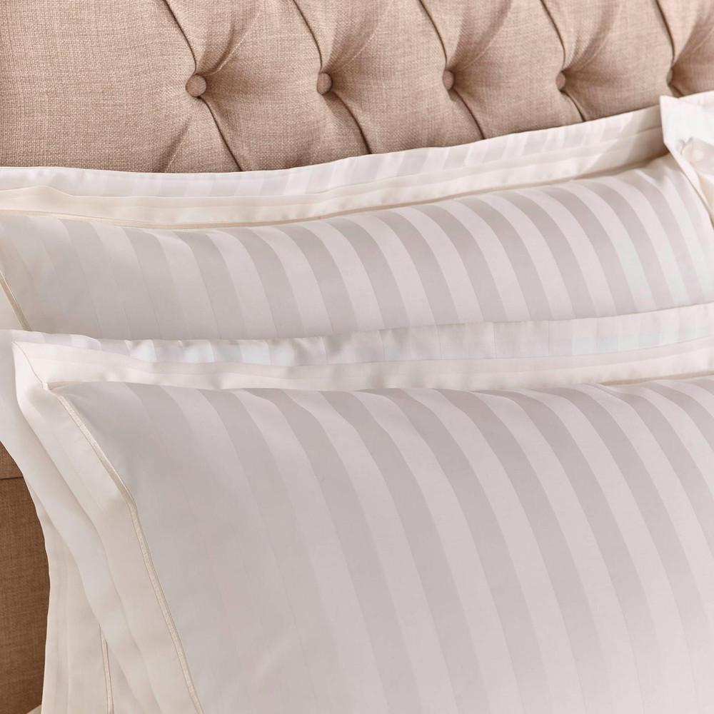 Shalford Cream Duvet Cover Set - LASHAL02DQ_CAMEO_SHALFORD CREAM_02.jpg