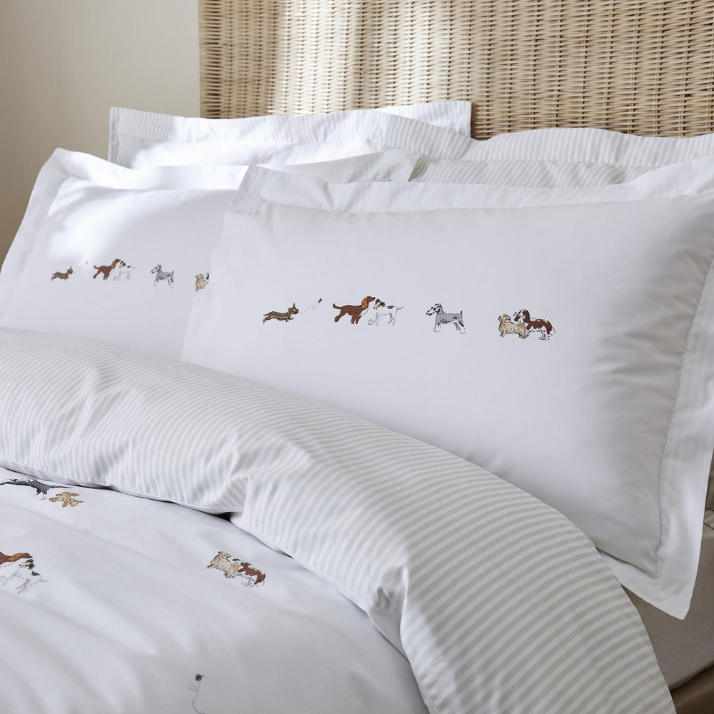 Doggy Day Care Off White White Duvet Cover Set - SADOG01DQ_CAMEO_DOGGY DAY CARE OFF WHITE WHITE_04.jpg